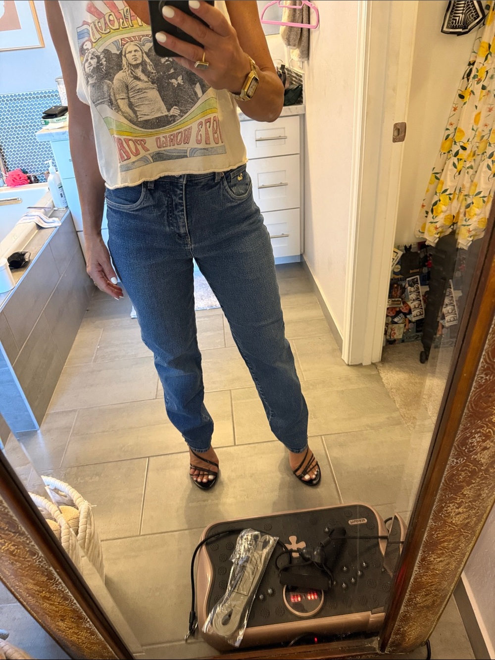 Gloria Vanderbilt Classic Straight-Leg Blue Jeans